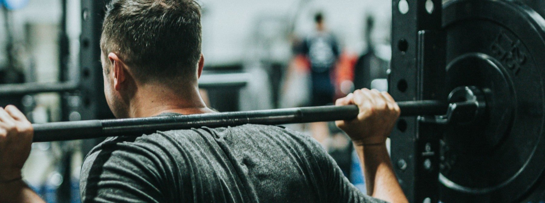What To Wear In The Gym: A Guide For Men - MYPROTEIN™