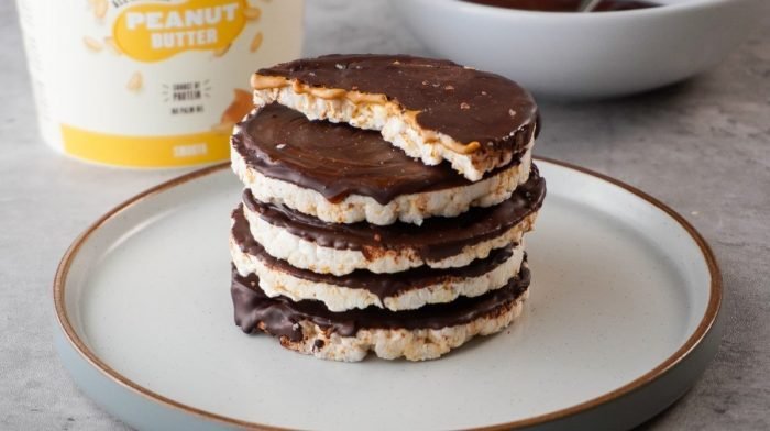 2-Step Healthy Chocolate Peanut Butter Rice Crackers