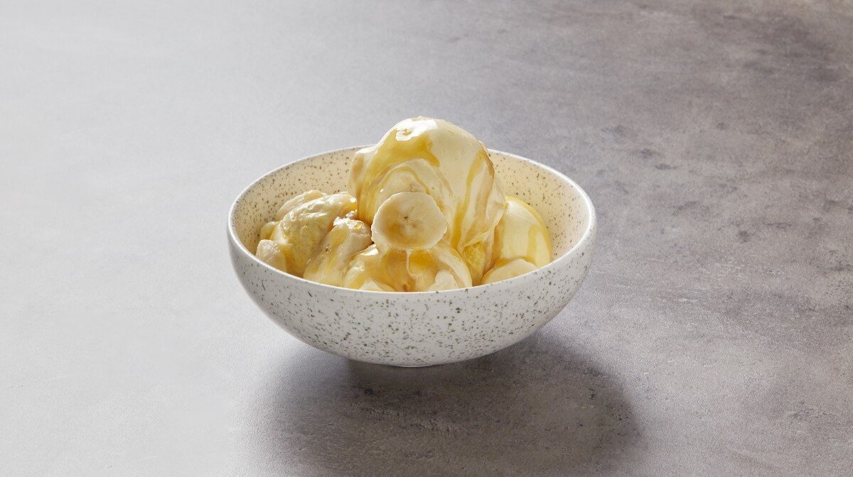 バナナとプロテインを混ぜるだけ！2種類の簡単アイスクリームの作り方