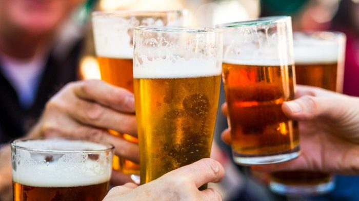 Trebam li se odreći alkohola za uspješno gubljenje kilograma?