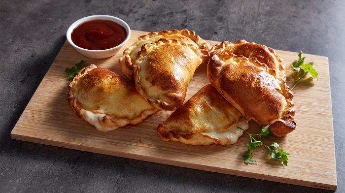 BBQ-kana calzone