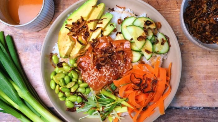 Lohi Poke Bowl | Meal Prep Täynnä Proteiinia