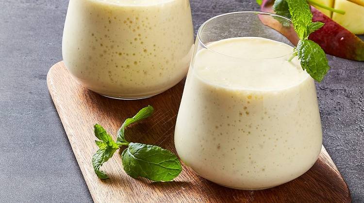 Proteinreicher Mango Lassi | World's Kitchen