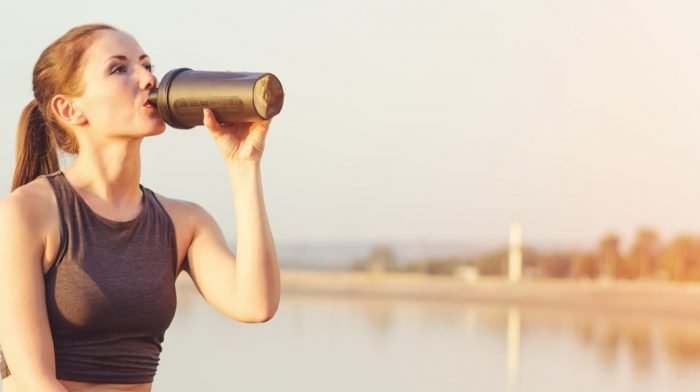 Proteinzufuhr für Frauen | Wie viel solltest du pro Tag zuführen?