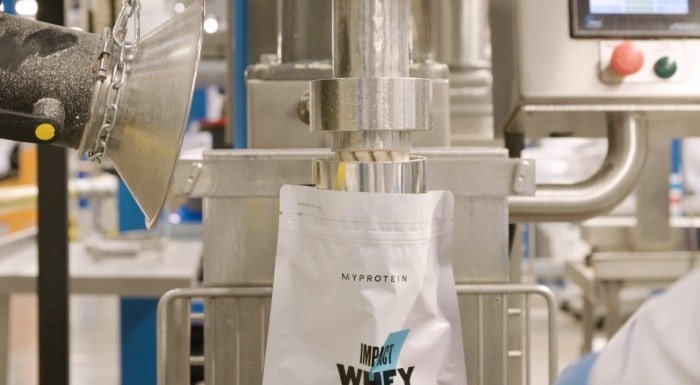 So wird dein Whey Protein hergestellt | In the Lab