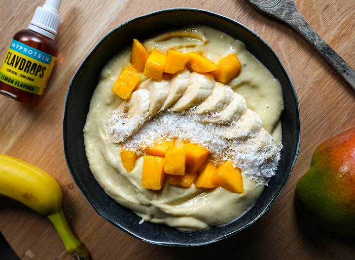 Kokos Mango Smoothie Bowl