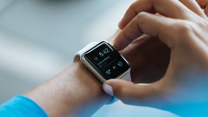 Verrät dir dein Fitness-Tracker, ob du krank wirst, noch bevor du es weißt?