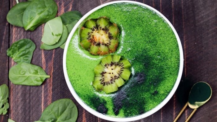 Was ist Spirulina? Gesundheitliche Wirkung & Nebenwirkungen