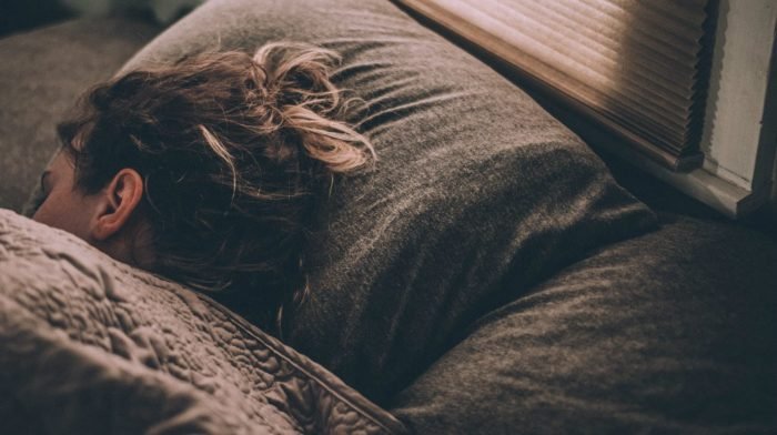Ruhelose Nächte? Wie du deinen Schlaf verbesserst