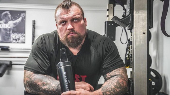 Wie Eddie Hall über 12.000 Kilokalorien am Tag vertilgt hat