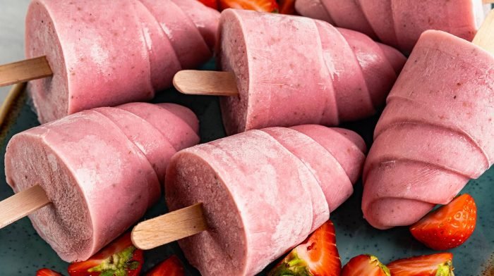 Erdbeer Protein Eis | Die erfrischende Abkühlung