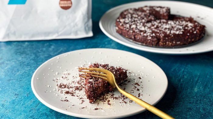 4 Zutaten Schokoladen Oat Cake ohne Backen