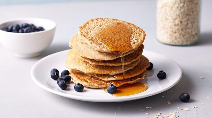 4-Ingredient Foolproof Banana Protein Pancakes