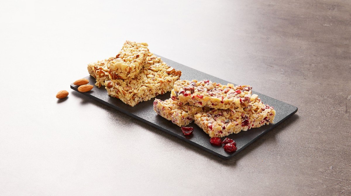 High-Protein Breakfast Bars 2 Ways | Healthy Working-From-Home Snacks