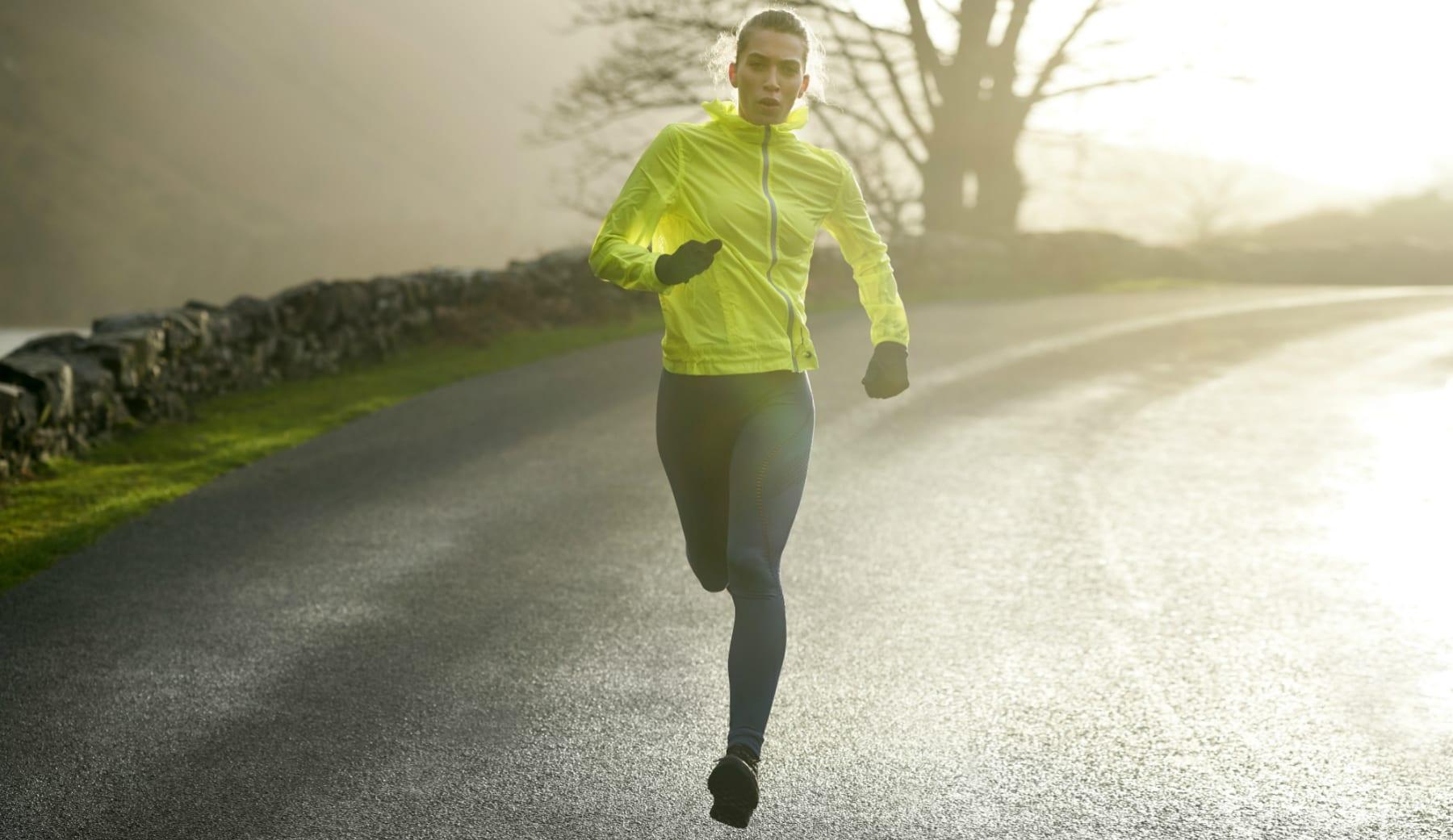 Why You Should Try Jogging & How To Tell If You’re Doing It Wrong