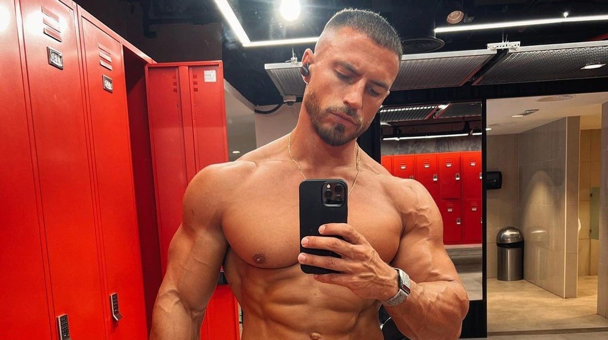 Bodybuilder Shares His Gym Mistakes