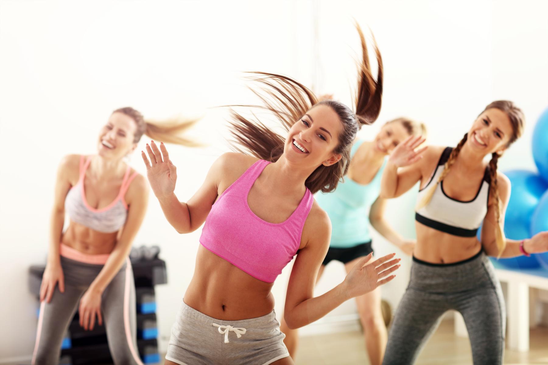Los beneficios de bailar | Cómo hacer ejercicio bailando