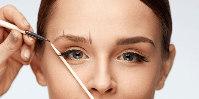 How to wax your eyebrows at home like a pro!