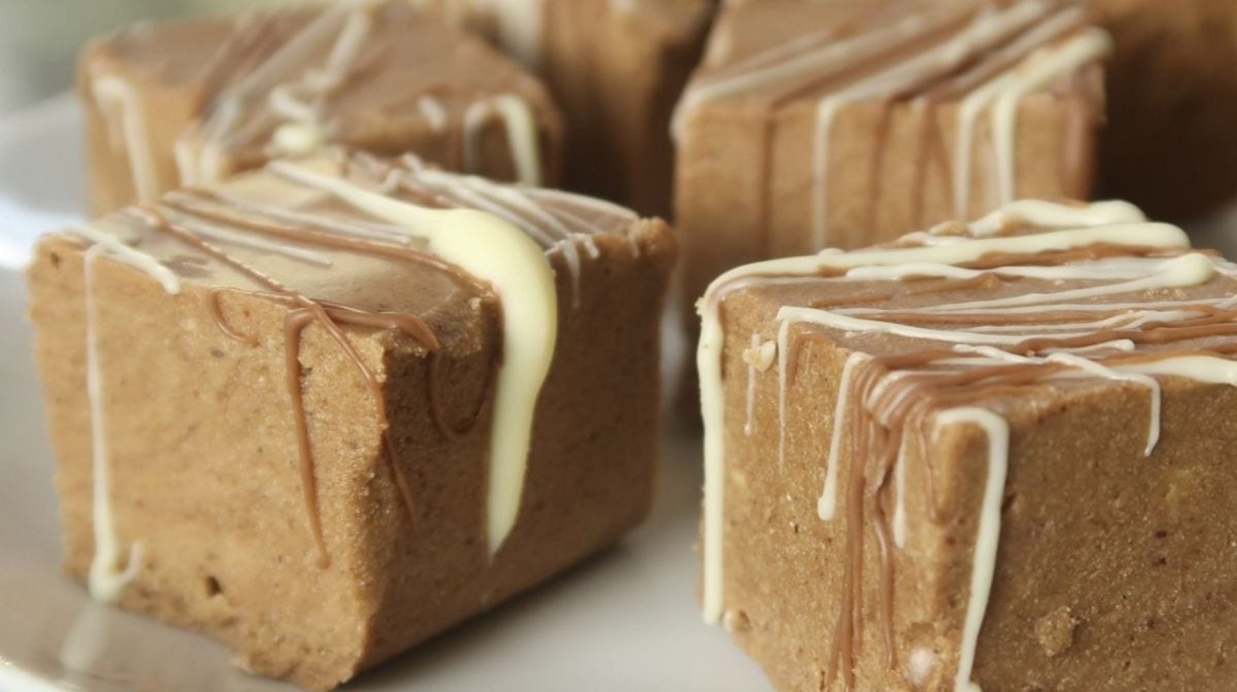 Healthy Chocolate Fudge Recept | Laag in Suiker & Hoog in Eiwit
