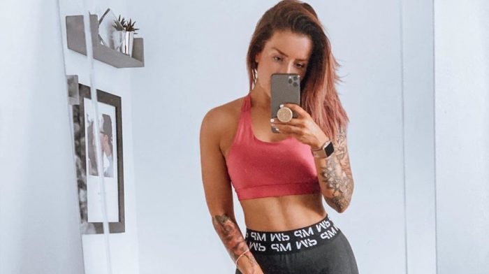 Workout Met Fitness YouTuber Rosanna Pierce | One Dumbbell Workout