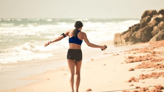 Hardlopen op het strand: de voordelen van zand weerstand