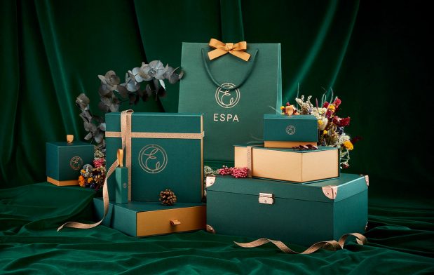 Inside The Festive Retreat Gift Collection