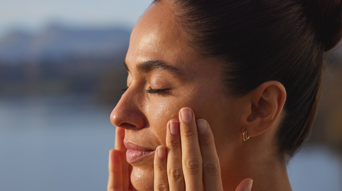 How to Give Yourself a Natural Face Lift at Home