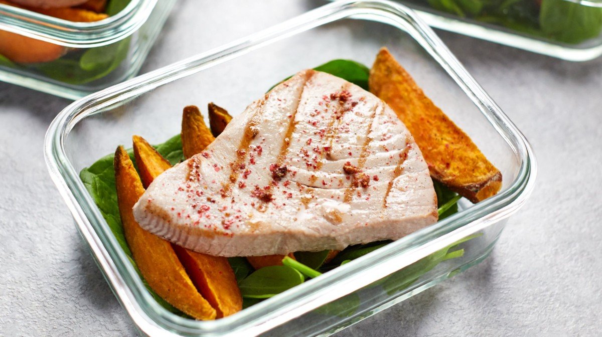Tuna Steak Recipe Ideas | Seared Tuna & Sweet Potato Meal Prep
