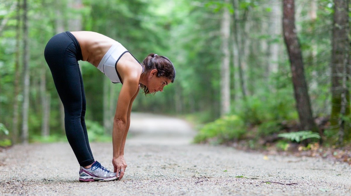 Get A Sweat On Quick With This 10-Minute Outdoor HIIT Workou