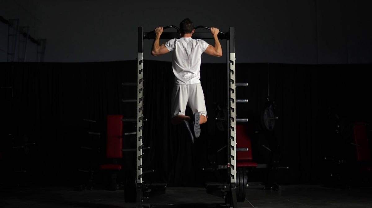 Master The Wide Grip Pull-Up