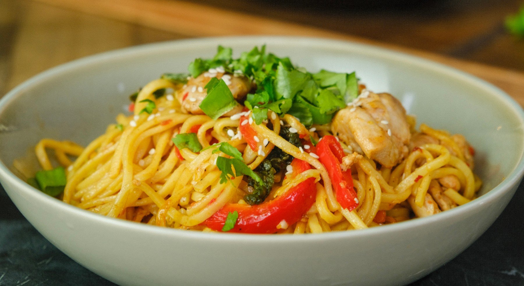 Sweet Chilli Chicken Noodles - VJ Cooks