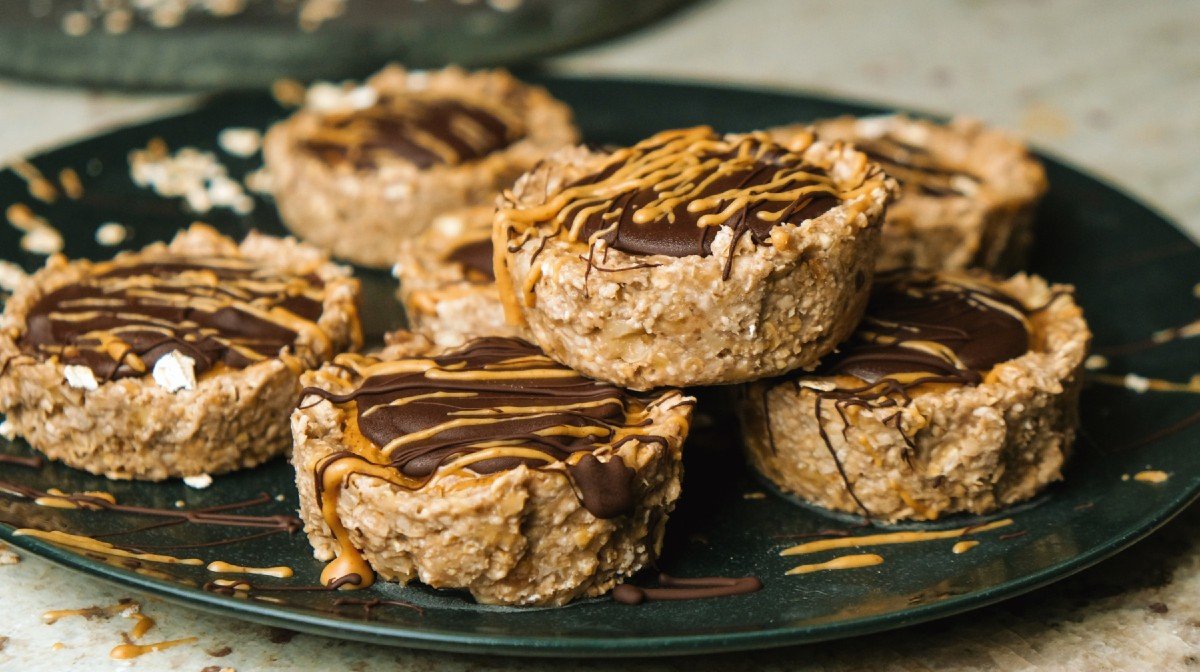 5 Ingredient Peanut Butter Oat Cups Myprotein