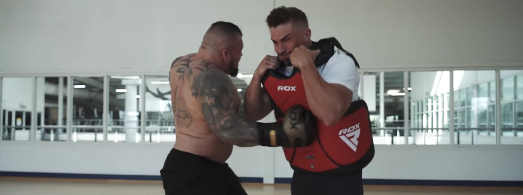 Eddie Hall Punches Ryan Terry With ‘100% Force’