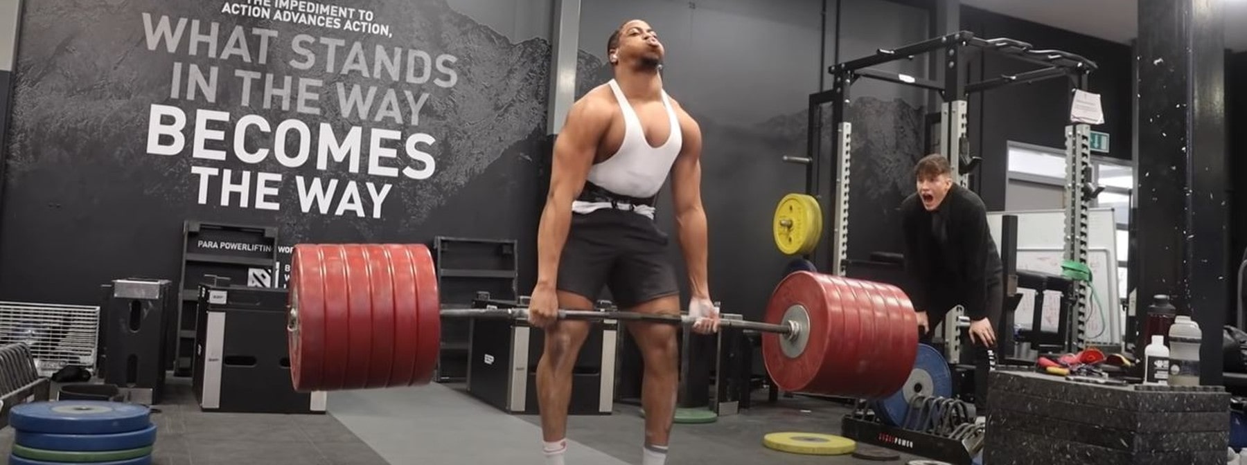 Student Destroys PB With 320KG Deadlift In Borrowed Kit