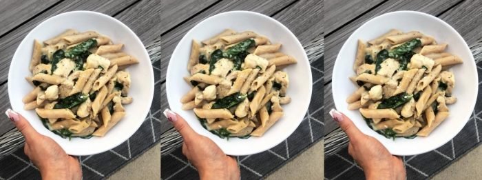 Tejszínes-csirkés tészta recept | avagy egy ínycsiklandó csirke Alfredo recept