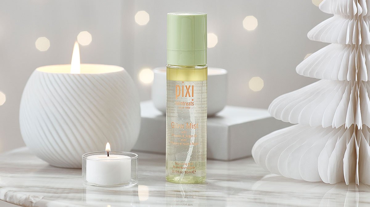 glossybox-advent-calendar-2020-day-four-pixi-glow-mist