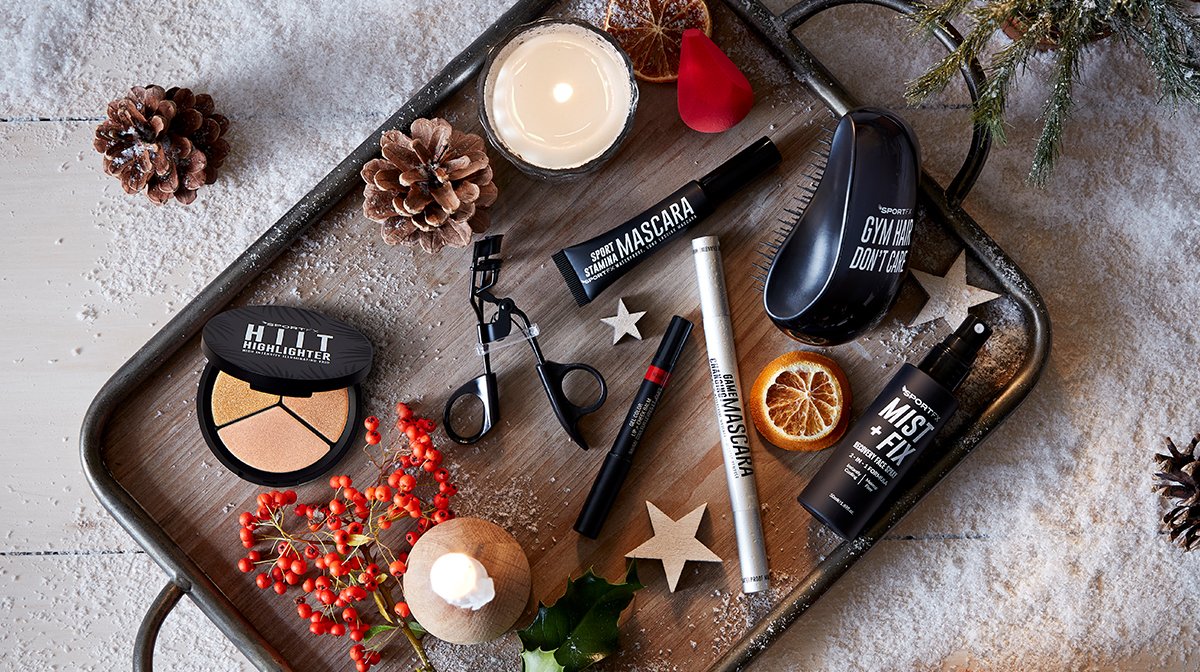 glossybox-december-2020-best-time-of-the-year-christmas-sportfx