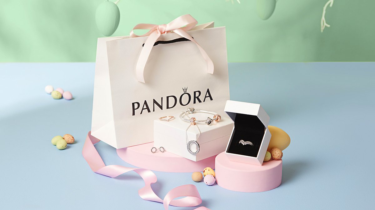 Golden Ticket Comp: Here’s How Team Glossy Would Spend The £100 Pandora Prize If They Won!