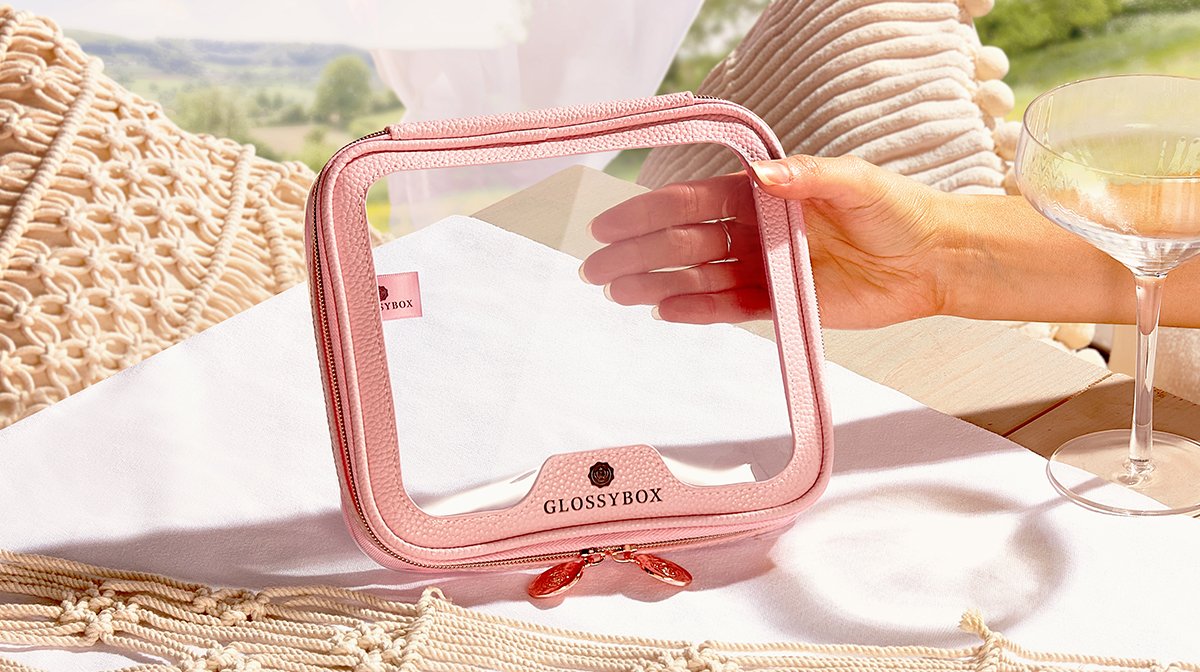 glossybox-summer-bag-limited-edition-2021