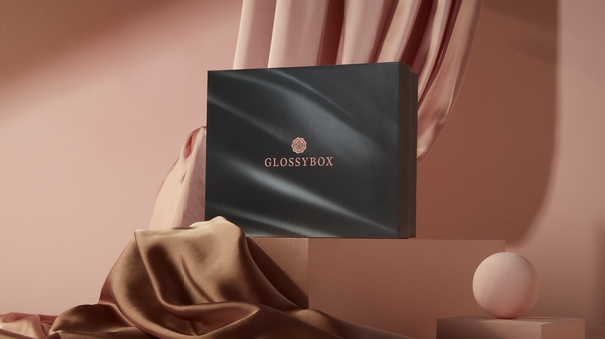 glossybox-black-friday-limited-edition-november-2021
