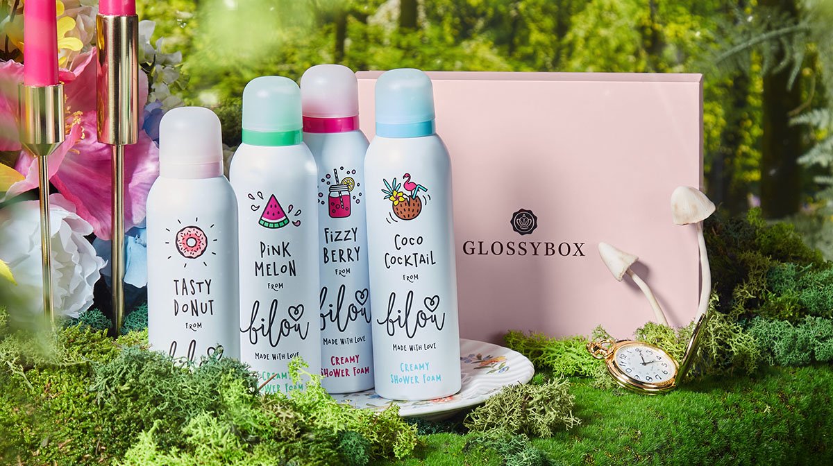 https://blogscdn.thehut.net/app/uploads/sites/480/2022/02/march-glossy-wonderland-glossybox-20_1645523486.jpg