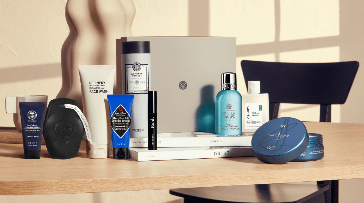 Full Reveal: Peek Inside Our June GLOSSYBOX Grooming Kit!