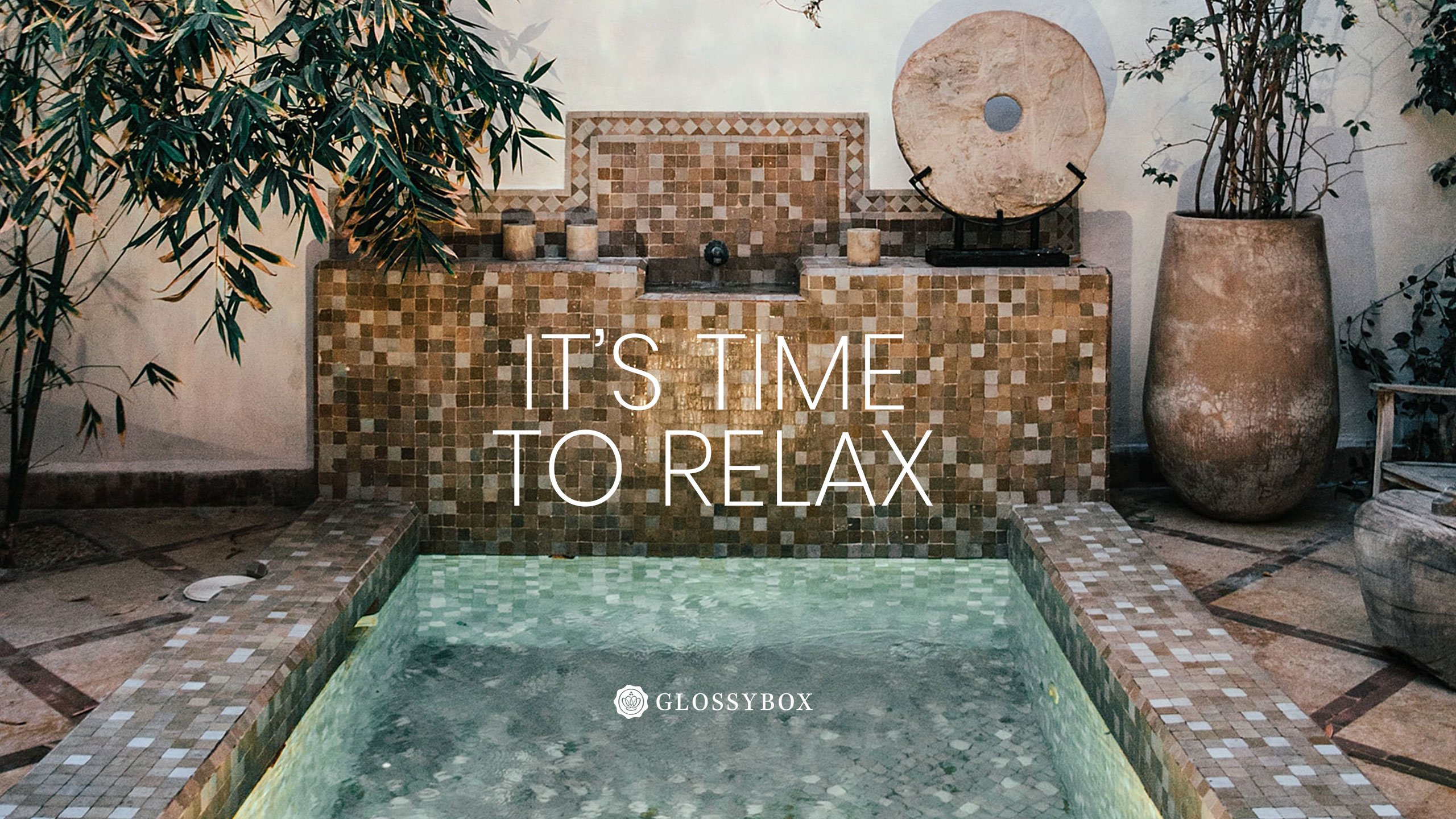 glossy-wallpaper-september-spa-edition-wallpaper