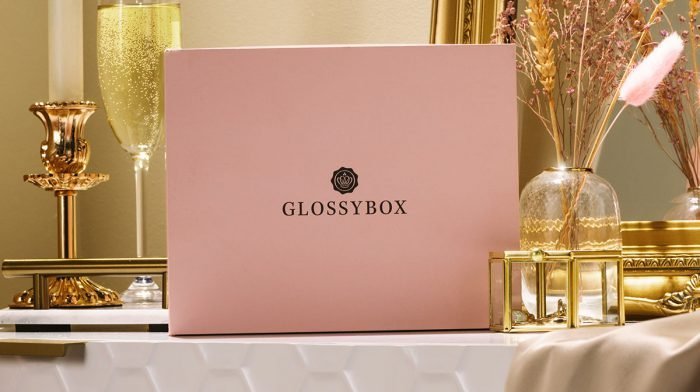 GLOSSYBOX im November: Wir wünschen uns die Beauty Desires Edition her!