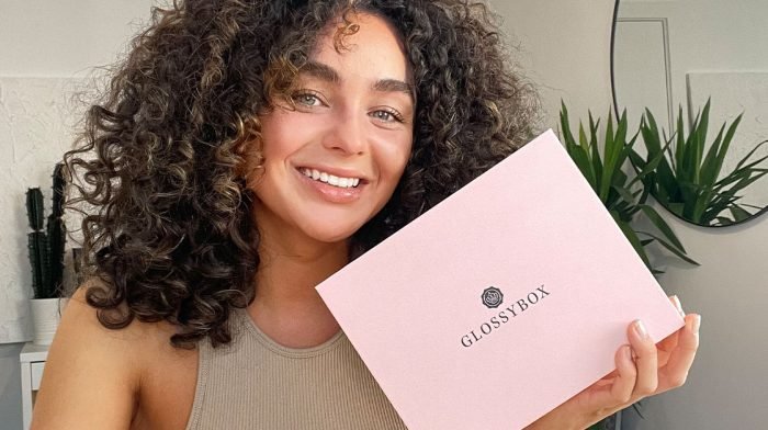 GLOSSYBOX januari 2021: Unboxing The Power of Beauty