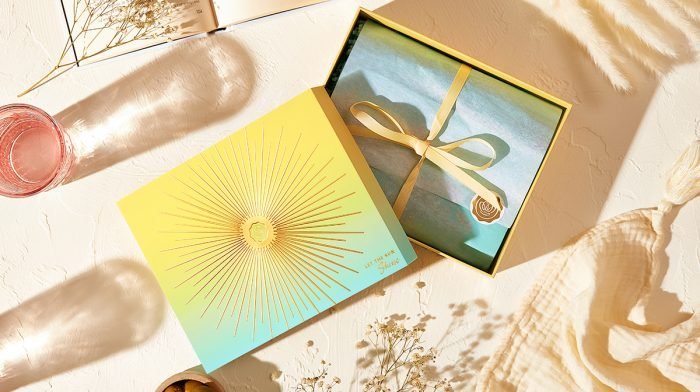 GLOSSYBOX maj 2021: Unboxing Let the Sun Shine