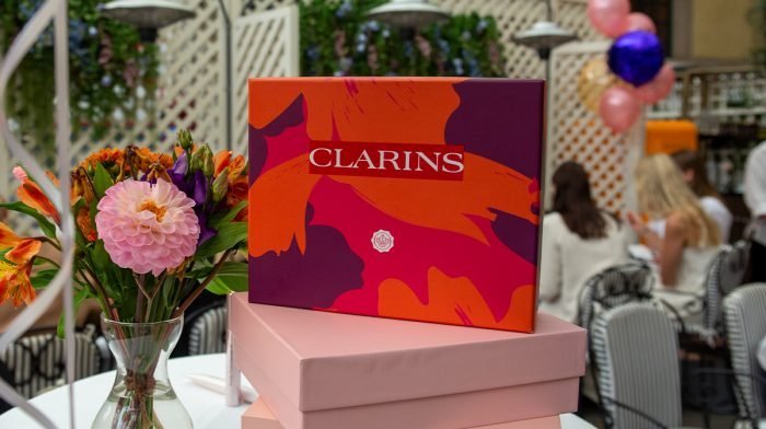 Vi presenterar stolt: GLOSSYBOX & Clarins Limited Edition