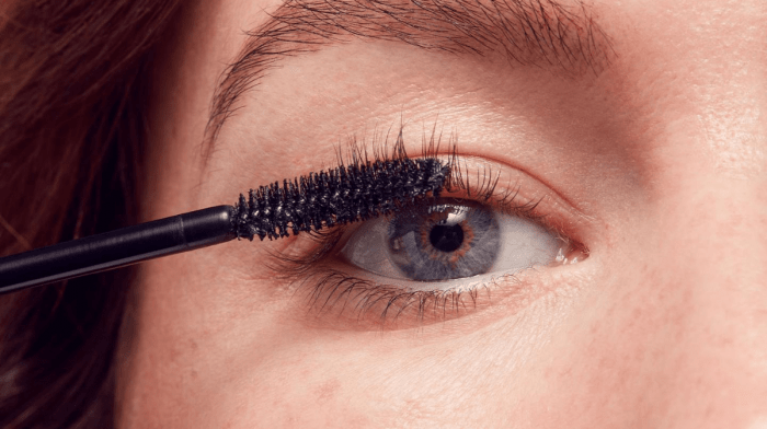 This simple mascara hack will give you dream lashes