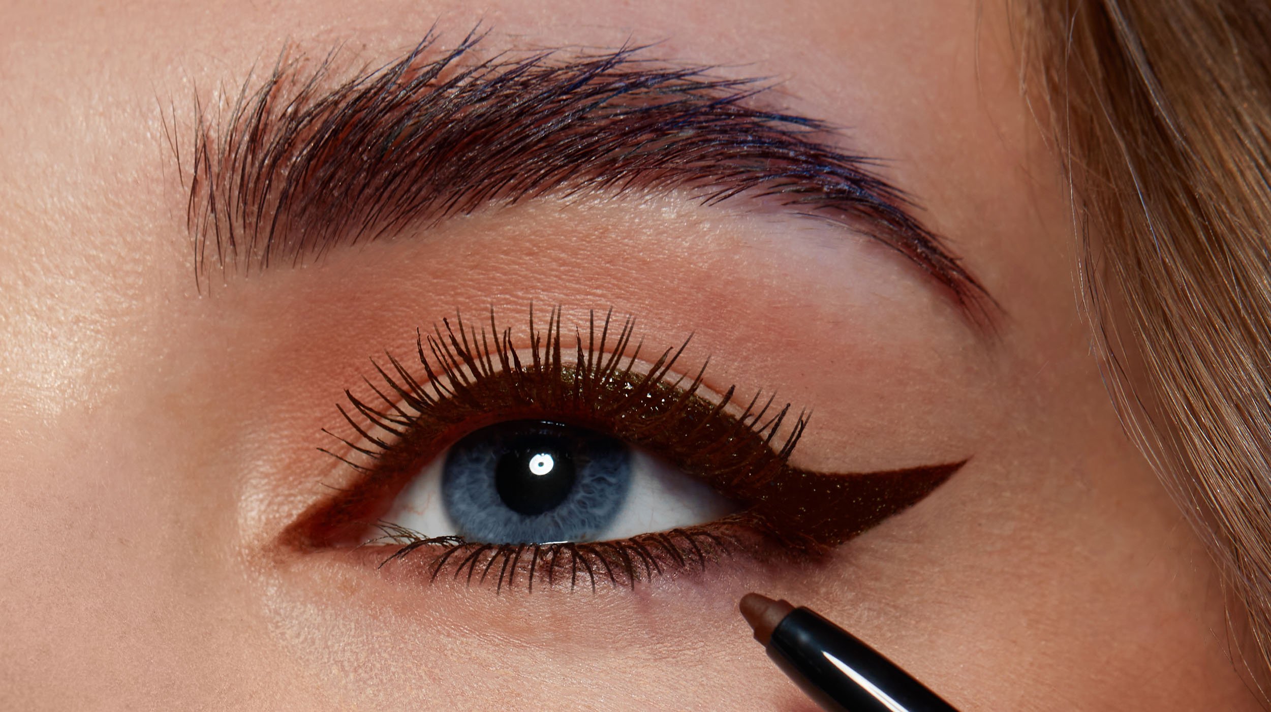 How To Apply Pencil Eyeliner To Waterline