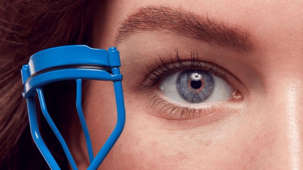 How to Make Eyelashes Look Longer with Mascara Eyeko